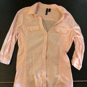 Three quarter sleeve shirt